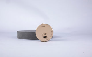 track socket in gold plug-usb wow2000