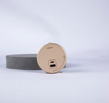 track socket in gold plug-usb wow2000